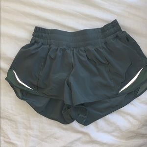 Lululemon Hotty Hot Shorts II